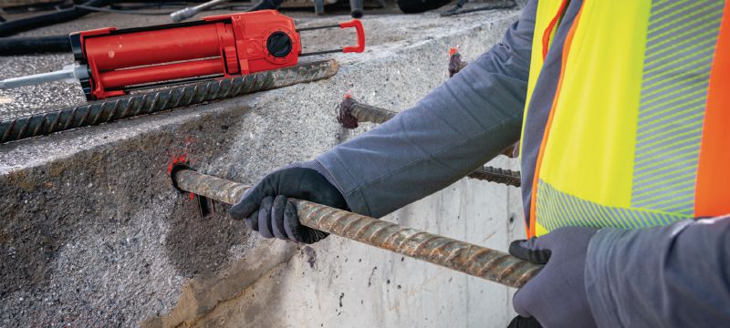 Anclaje químico HIT-HY 200-R V3 Resina híbrida inyectable de alto desempeño con aprobaciones para conexiones de varillas corrugadas a posteriori y anclaje de placa base de acero estructural Aplicaciones 1